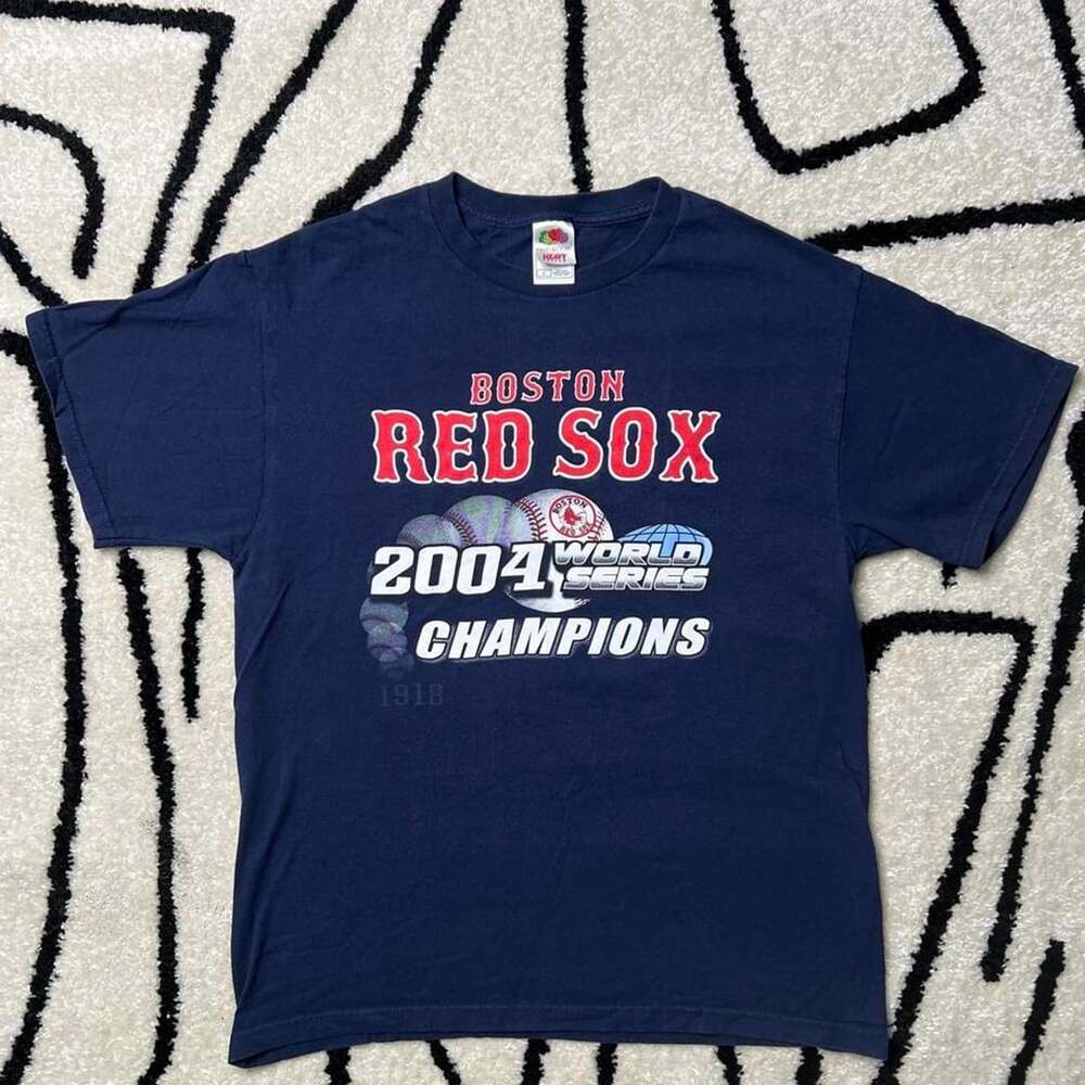 Fruit of the Loom Boston Red Sox 2004 World Series Champions T-Shirt